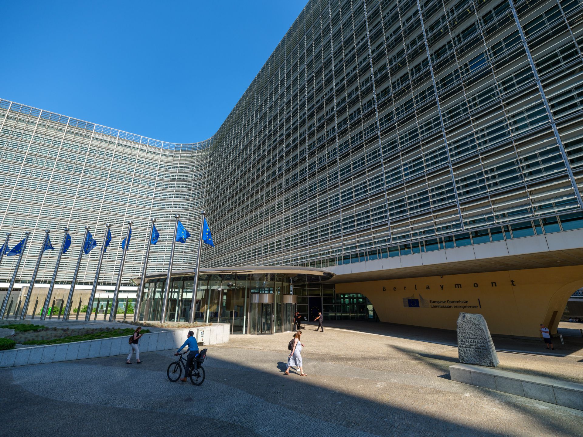 European Commission's Draft Act on Low-Carbon Fuels: Stakeholders' Concerns and Recommendations